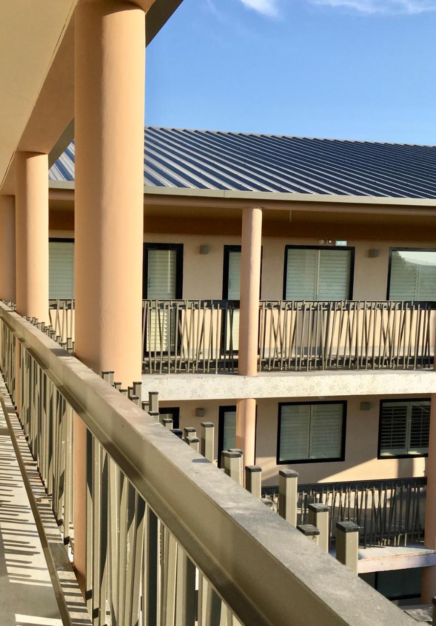 Le Nelioe Hotel Екс ан Прованс Екстериор снимка