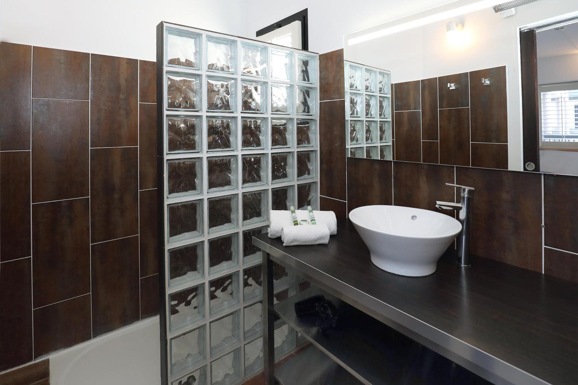 Le Nelioe Hotel Екс ан Прованс Екстериор снимка
